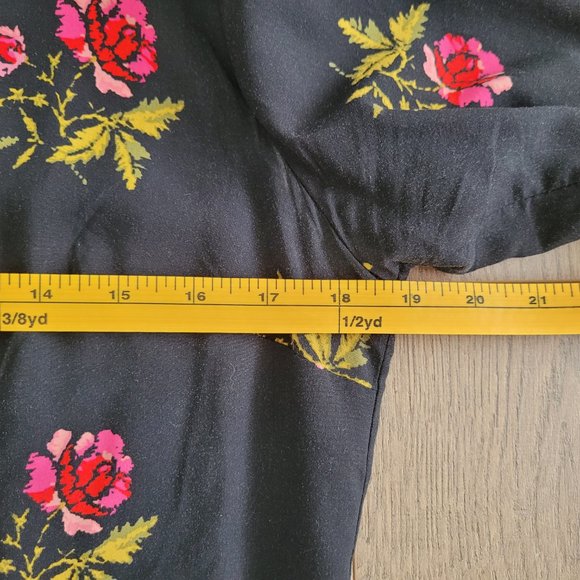 Old Navy black with floral print flowy dress - Picture 13 of 16